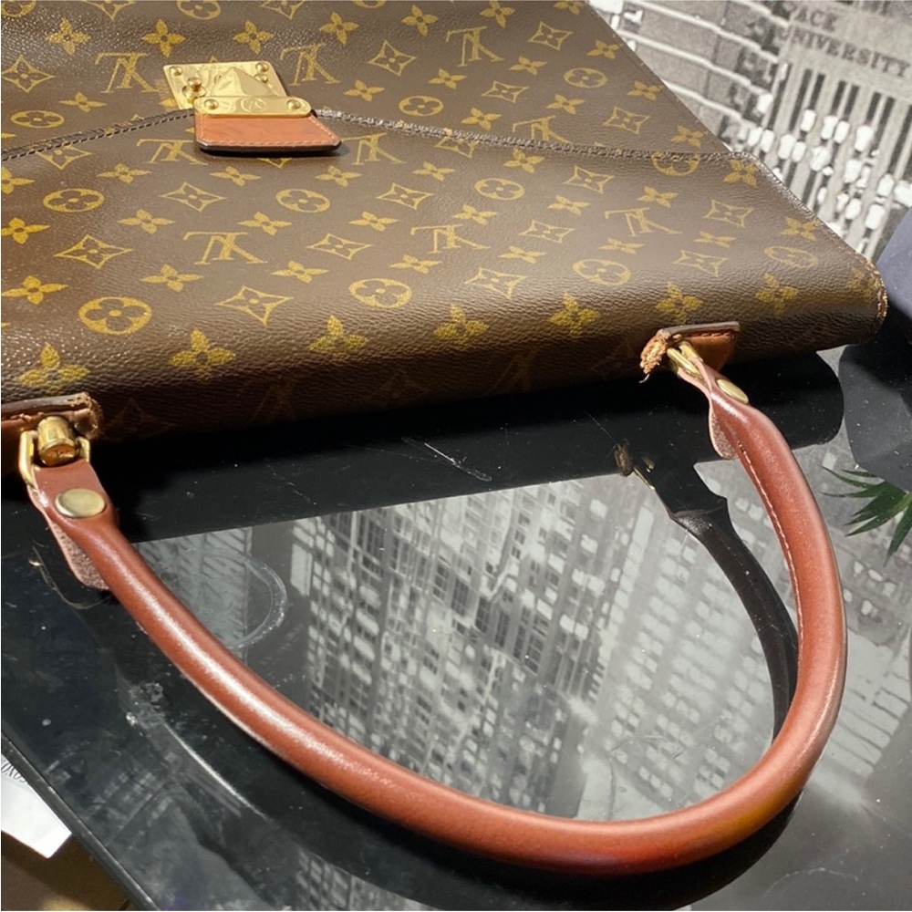 Louis Vuitton unisex briefcase, canvas monogram
💯 % authentic - Picture 17 of 17